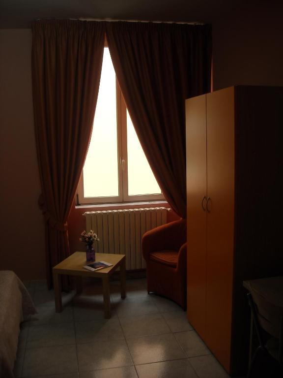Hotel New Baby Caserta Kamer foto