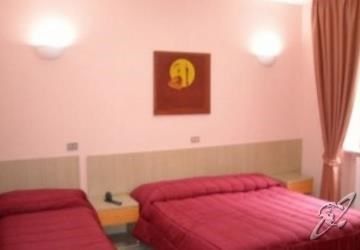 Hotel New Baby Caserta Buitenkant foto